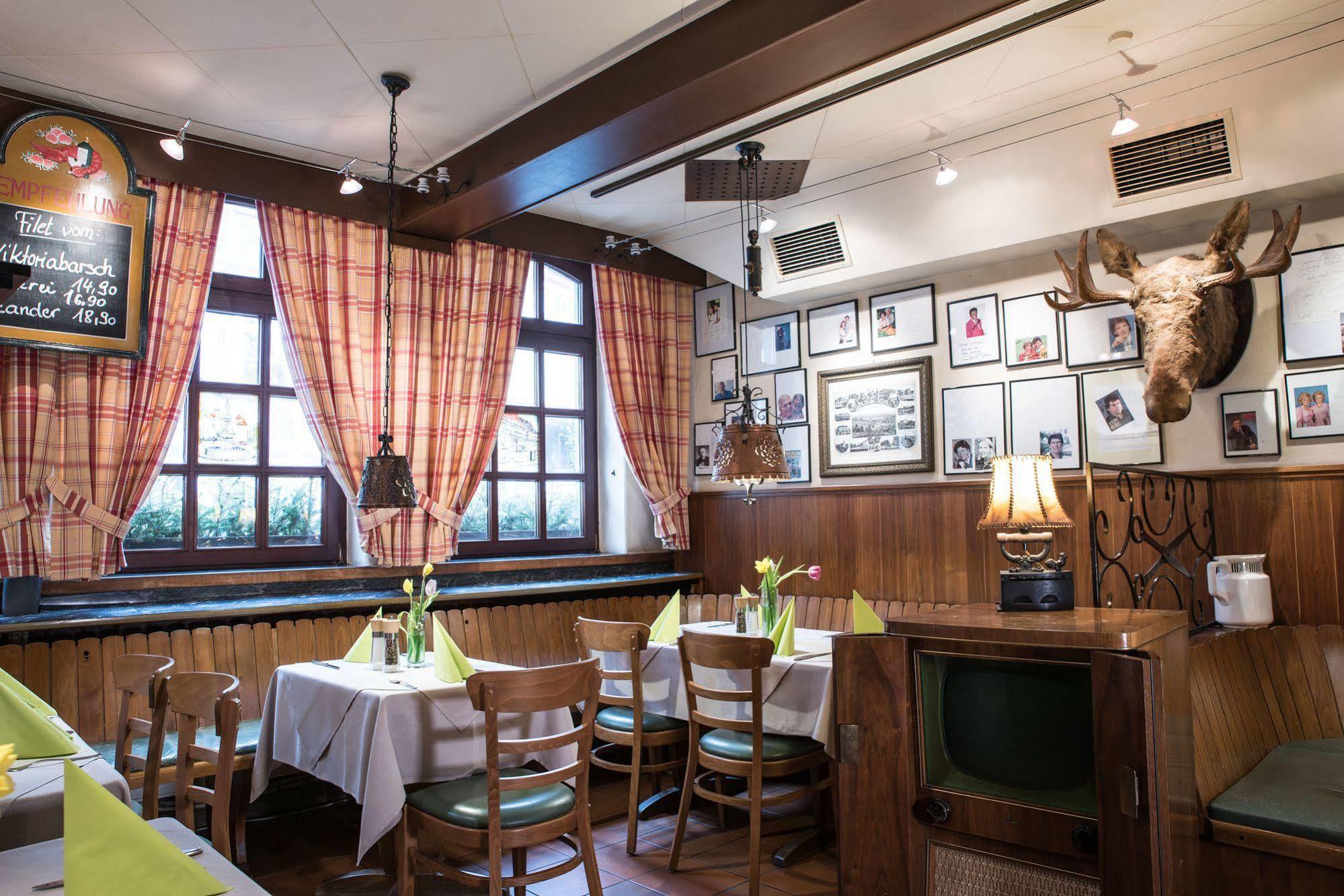 Hotel Schere Northeim Exterior foto